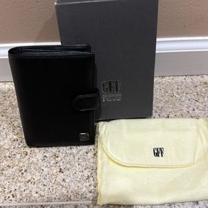 Gianfranco Ferre Men’s 100% Leather Bifold Wallet